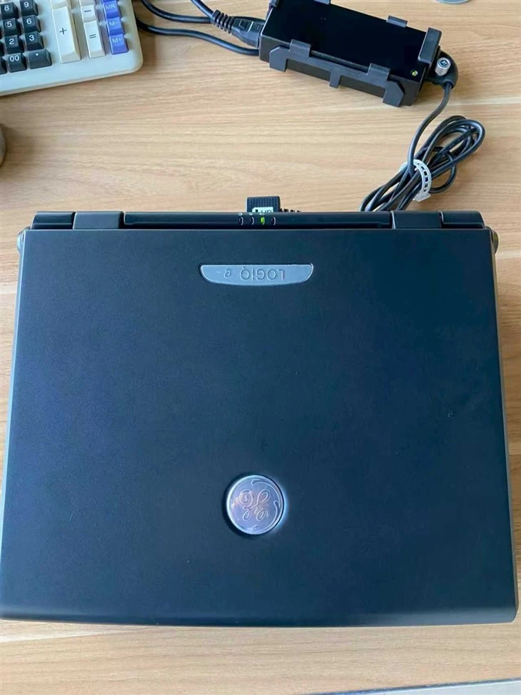 GE LOGIQ E Ultrasound Machine With Abdominal Ultrasound Probe best